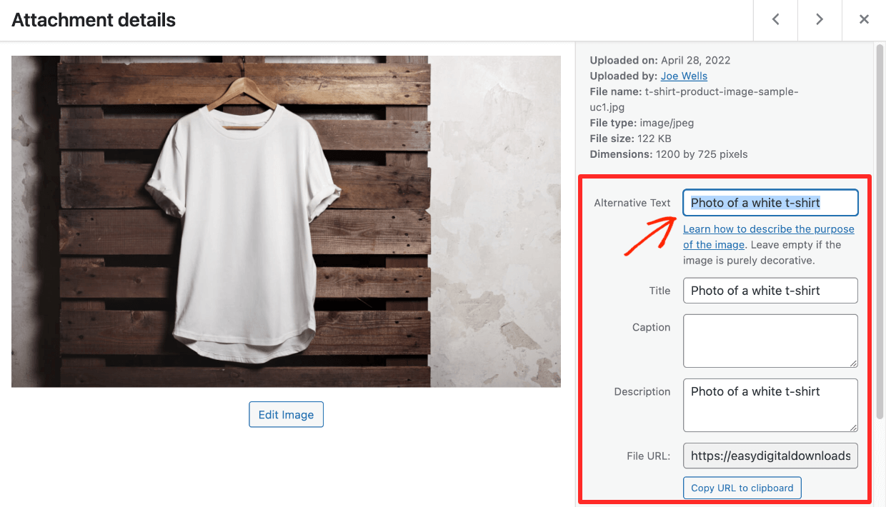Screenshot: Alternative Text on the Media area (Attachments details)